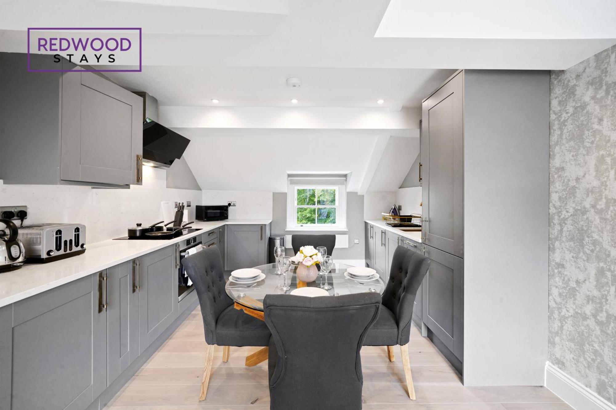 Top Quality 2 Bed 1 Bath Apartments For Contractors By Redwood Stays Ρίντινγκ Εξωτερικό φωτογραφία