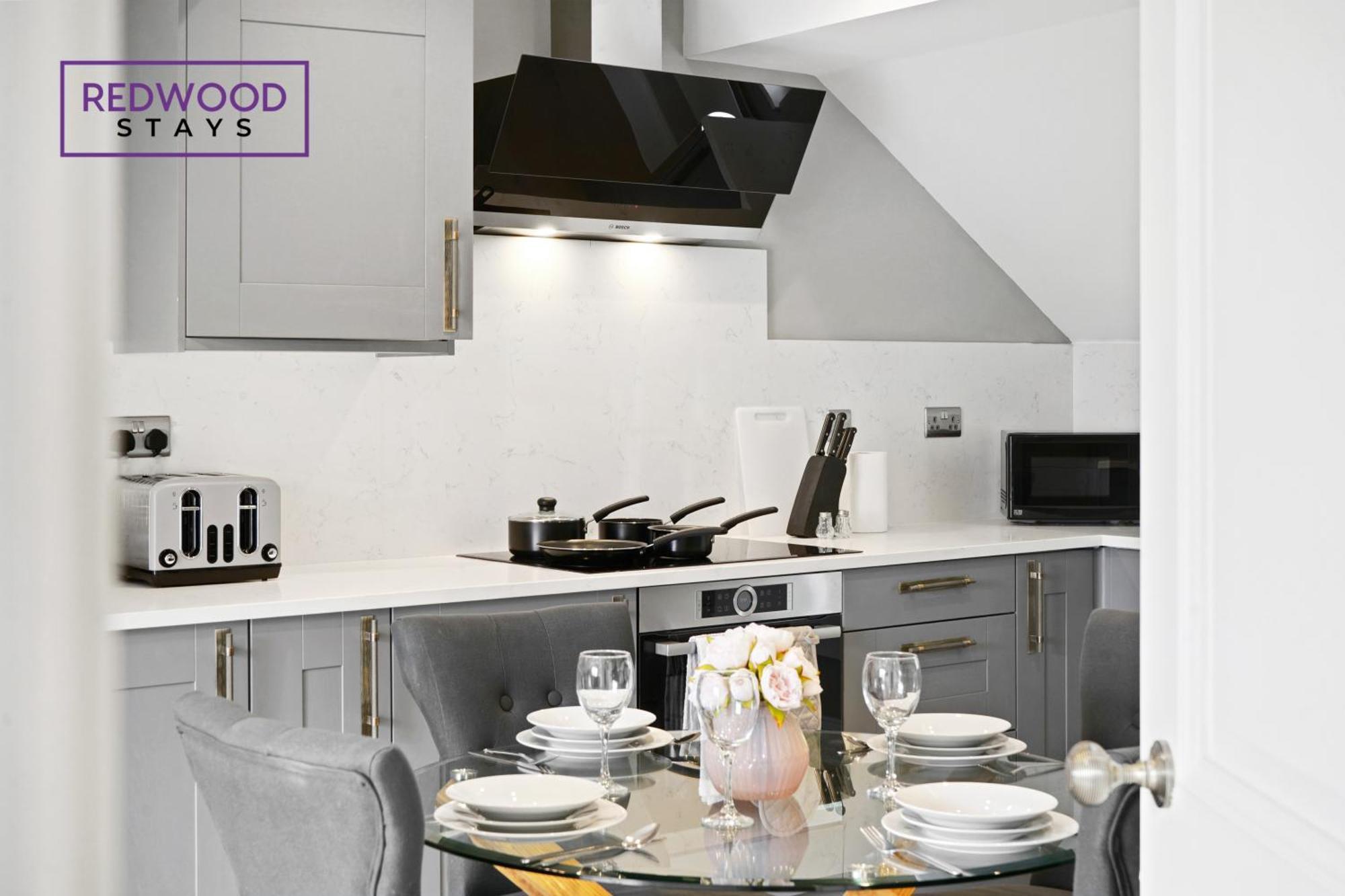 Top Quality 2 Bed 1 Bath Apartments For Contractors By Redwood Stays Ρίντινγκ Εξωτερικό φωτογραφία